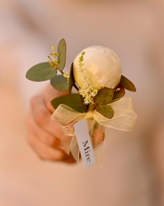 White/Pink Carnations and Corsages with Peonies, Freesia and Minirosa - Floraria BUJOR
